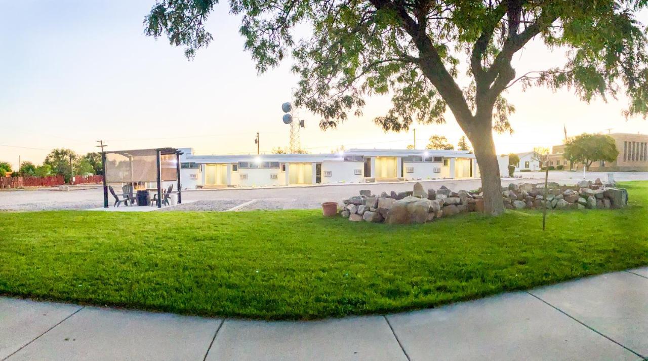 Blue Sage Inn & Suites Blanding Buitenkant foto