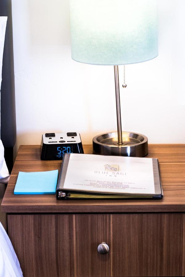 Blue Sage Inn & Suites Blanding Buitenkant foto