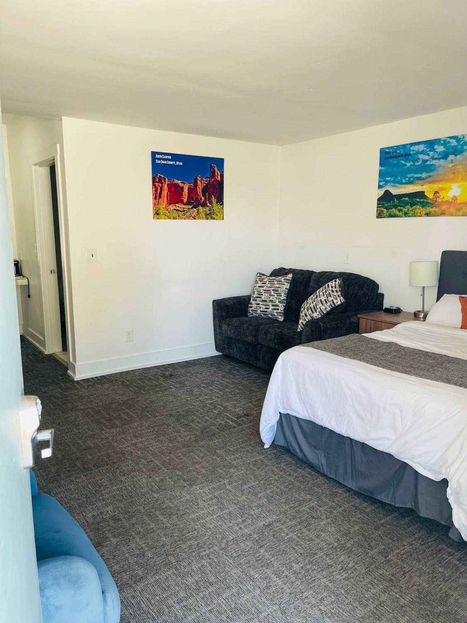 Blue Sage Inn & Suites Blanding Buitenkant foto